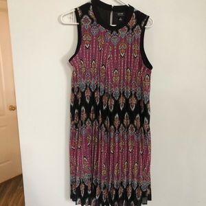 Accordion pleats party dress